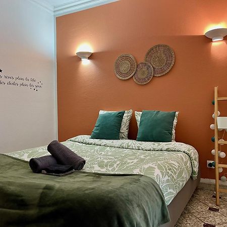 Appart'Hotel Nuiteejour Versailles Saint Cyr L'Ecole Exteriör bild