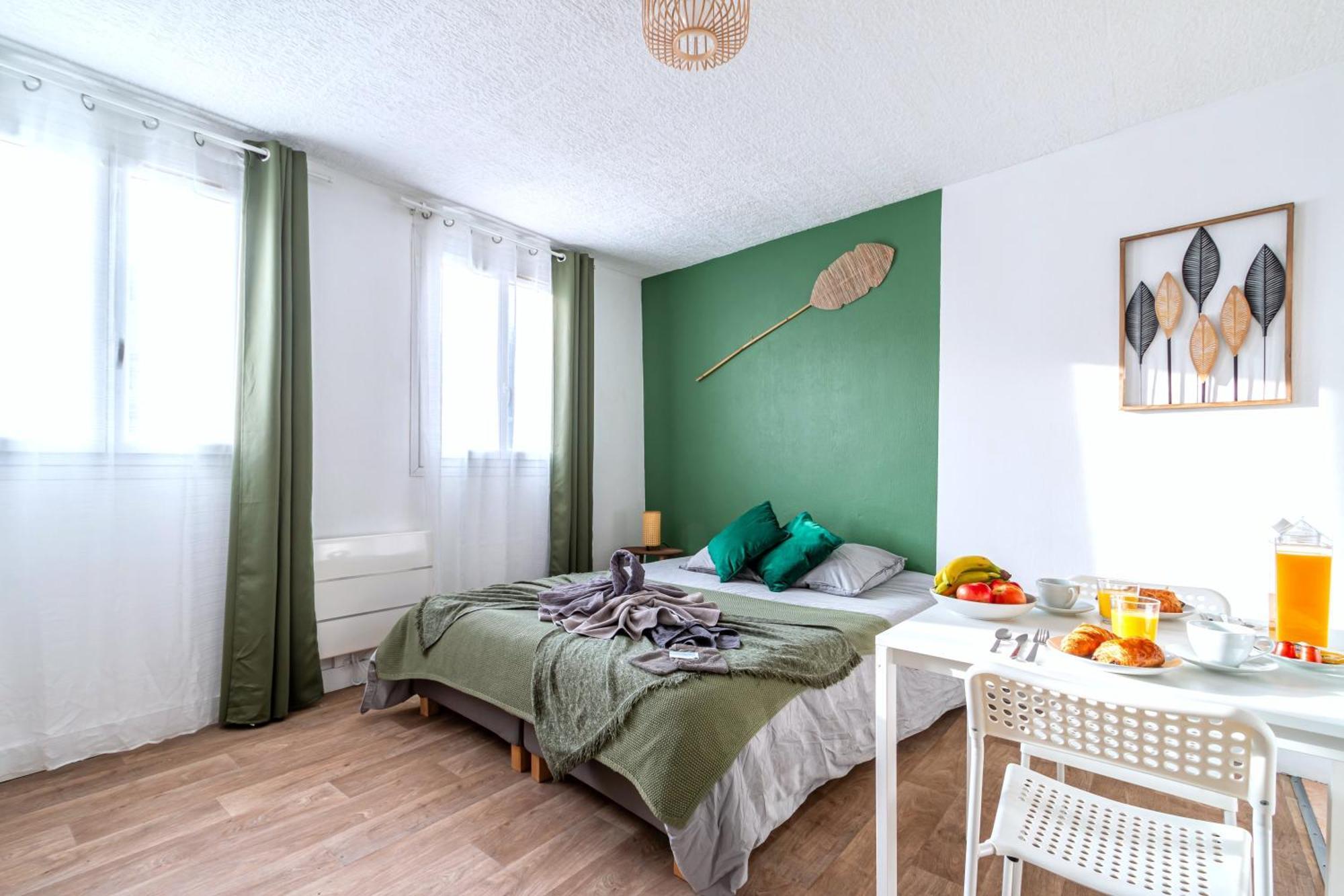 Appart'Hotel Nuiteejour Versailles Saint Cyr L'Ecole Exteriör bild