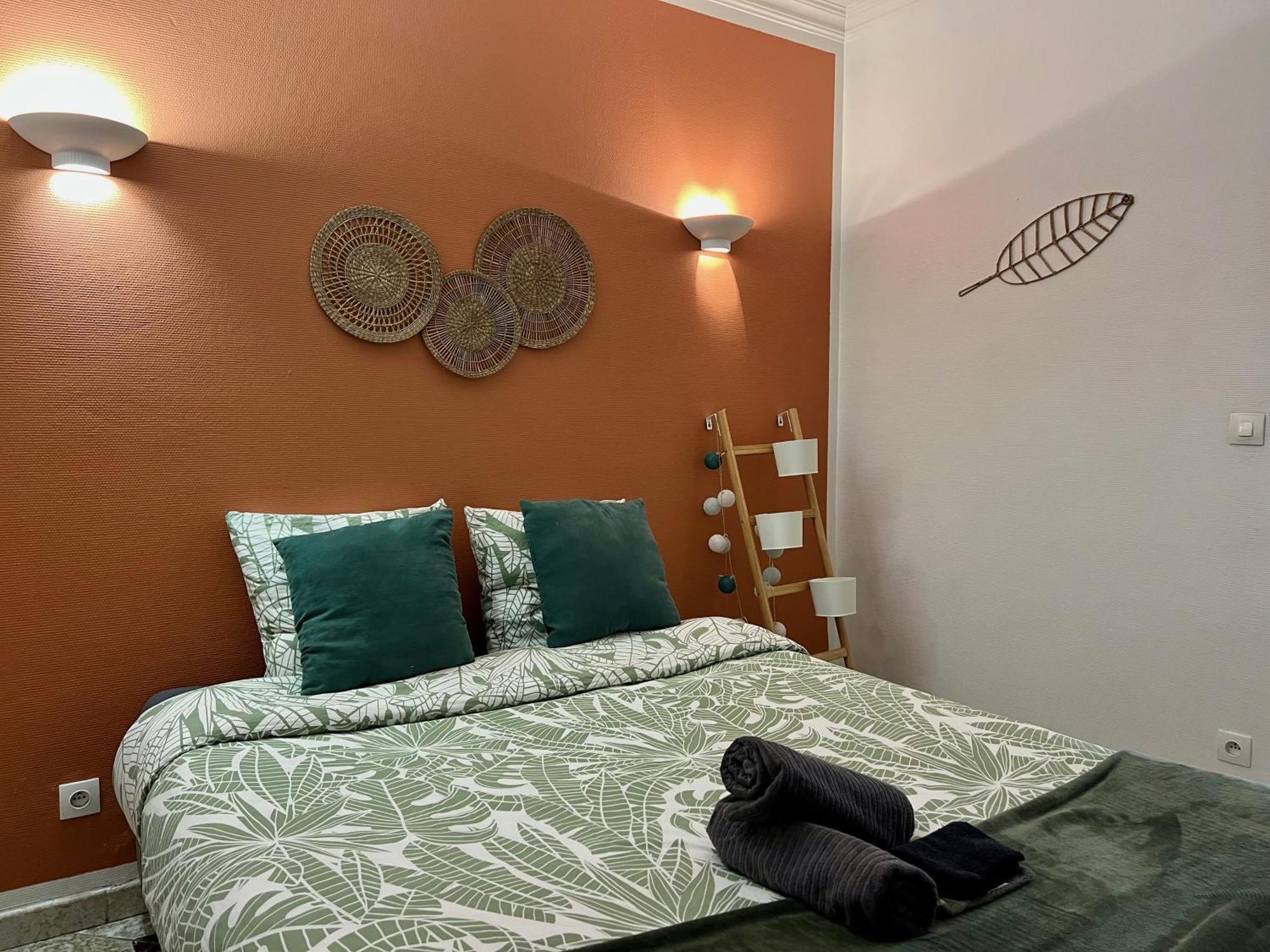 Appart'Hotel Nuiteejour Versailles Saint Cyr L'Ecole Exteriör bild